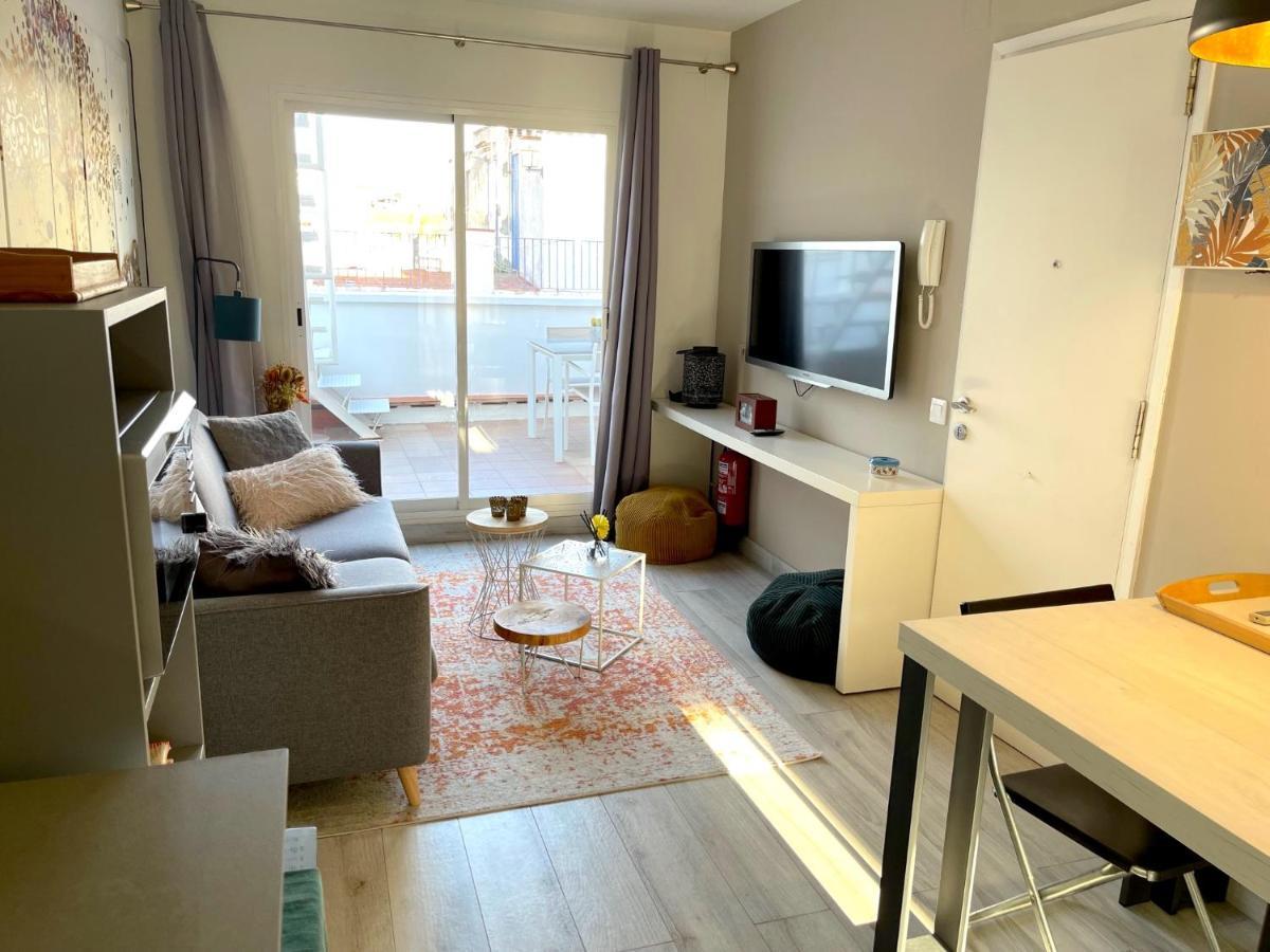 Amazing 2 Bedroom Apartment With Big Sun Terrace Sitges Centre Beach エクステリア 写真