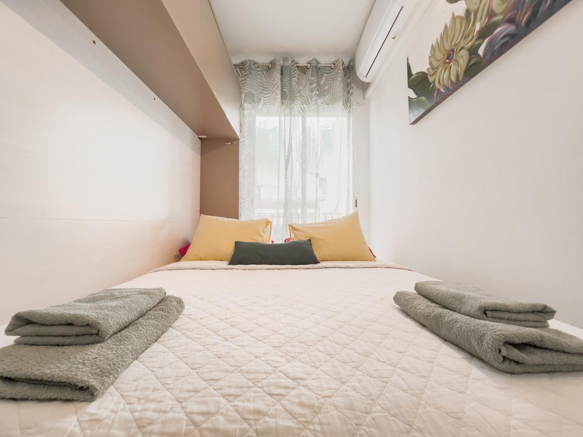 Amazing 2 Bedroom Apartment With Big Sun Terrace Sitges Centre Beach エクステリア 写真