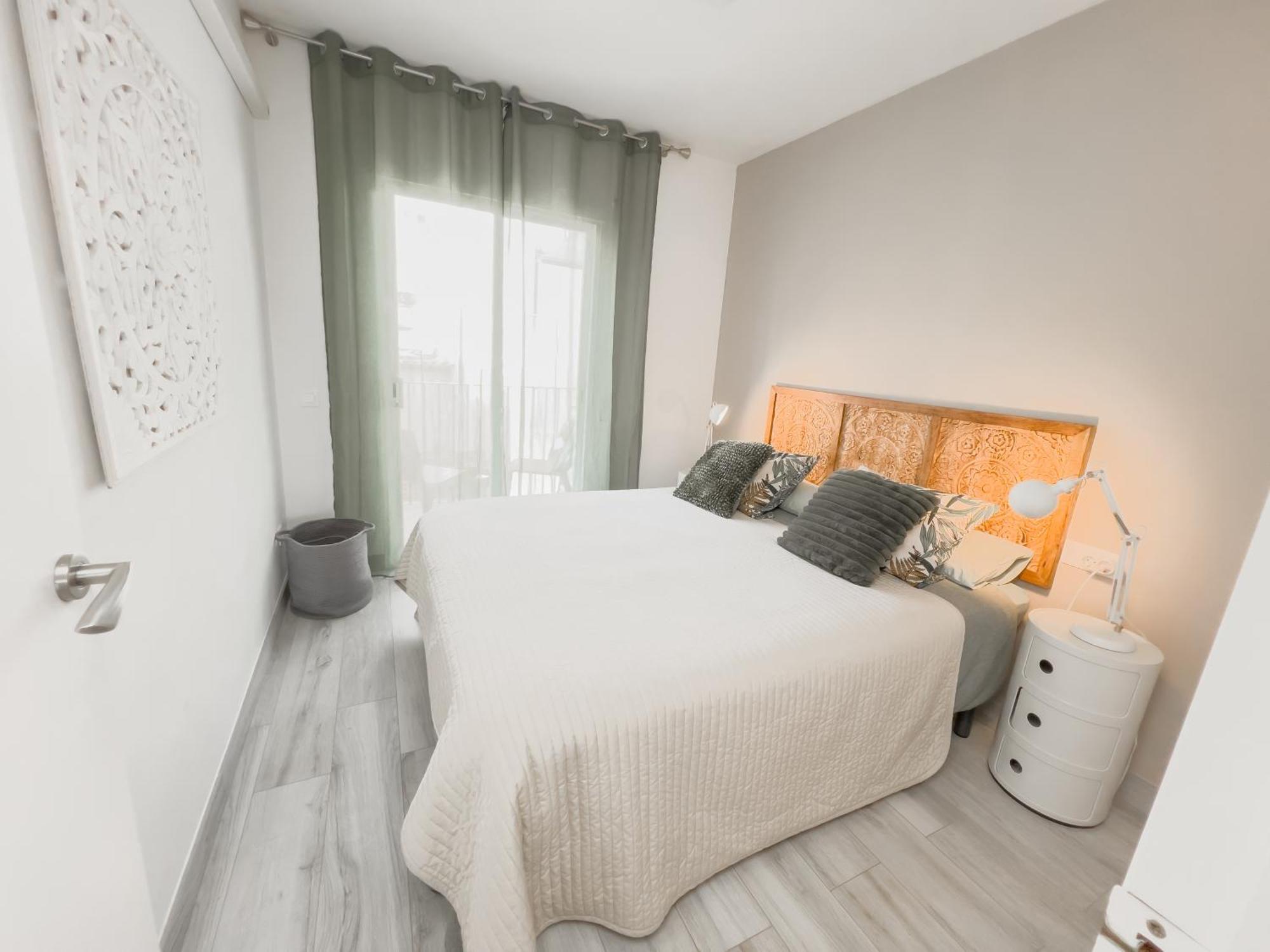 Amazing 2 Bedroom Apartment With Big Sun Terrace Sitges Centre Beach エクステリア 写真