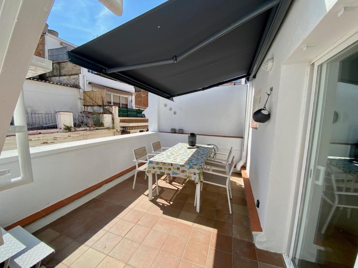 Amazing 2 Bedroom Apartment With Big Sun Terrace Sitges Centre Beach エクステリア 写真